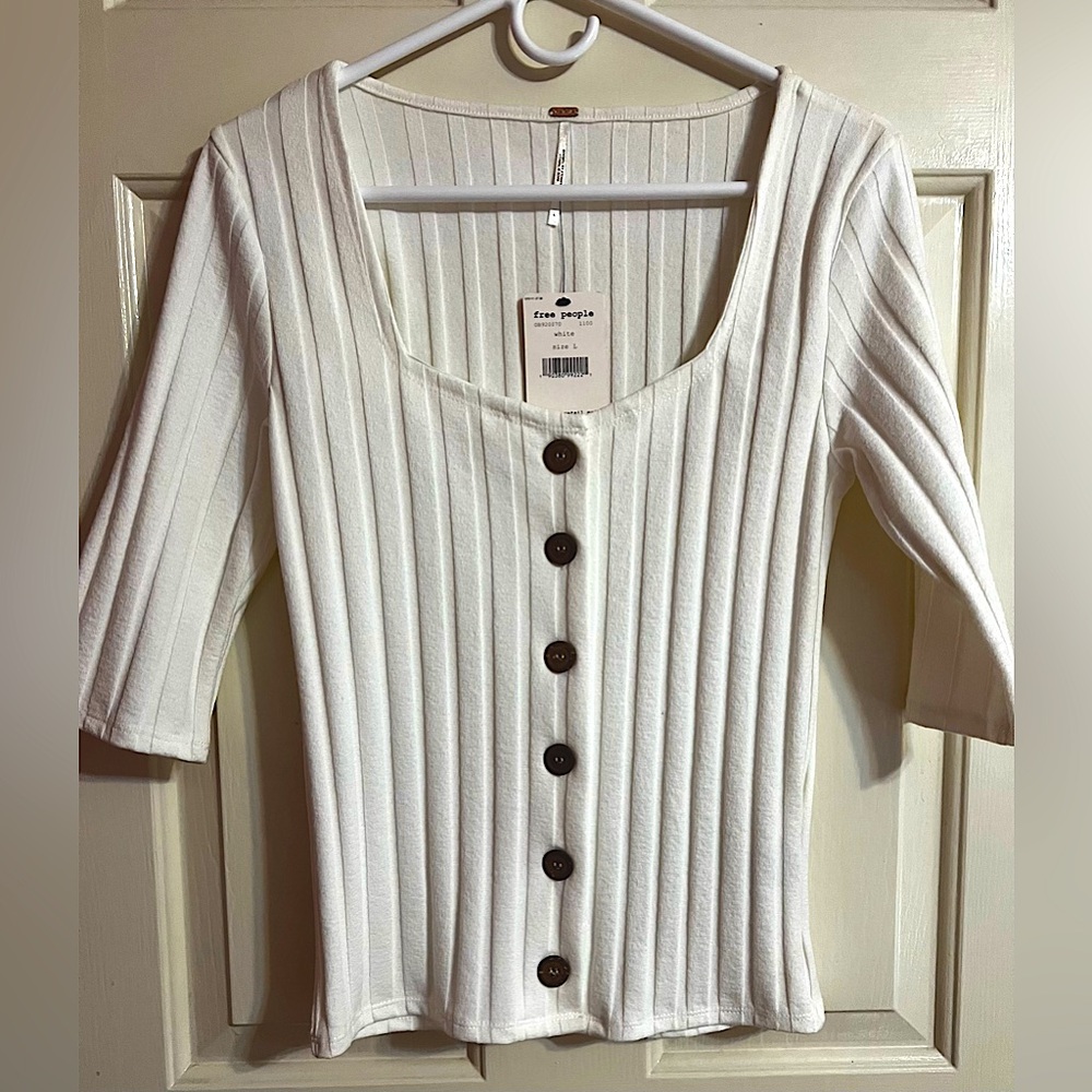 🆕 FREE PEOPLE RIBBED BUTTON CARDIGAN